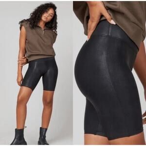 SPANX faux leather biker shorts women's size M